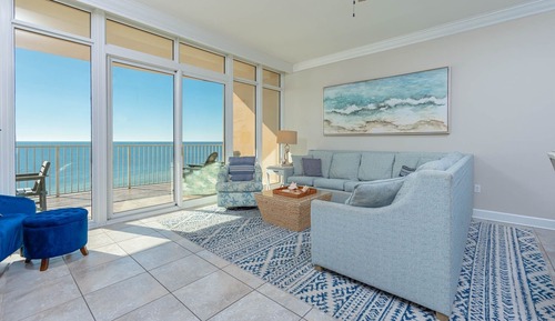 Condo, 3 Bedrooms