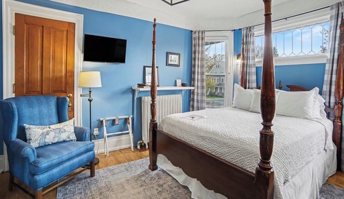 The Carpenter Room