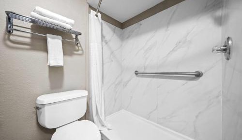 King Room - Disability Access/Non-Smoking