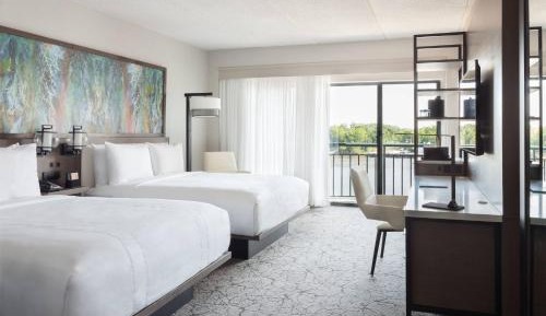 Queen Room with Two Queen Beds with River View