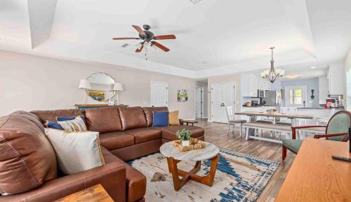 Three-Bedroom Vacation Home 