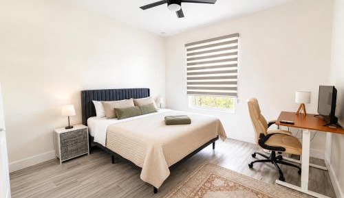 Deluxe Queen Room