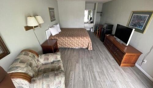 Large Single Room