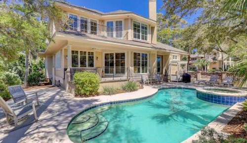 Six-Bedroom House