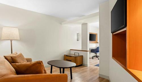 Queen Suite with Two Queen Beds and Sofa Bed