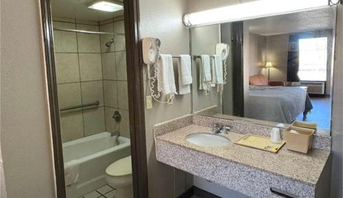 2 Full Beds Non-Smoking