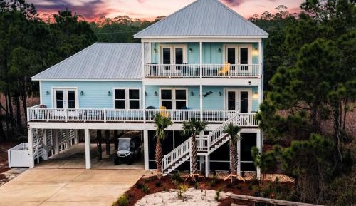 Four-Bedroom Vacation Home
