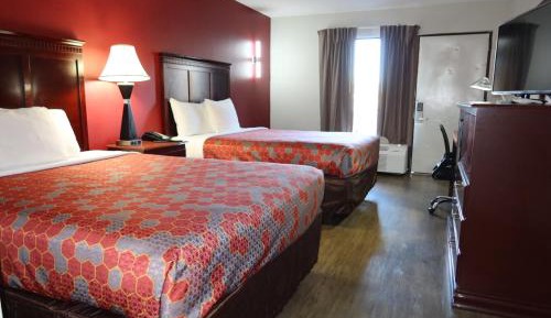 Queen Room with Two Queen Beds - Non-Smoking
