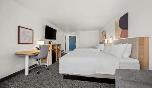 Queen Studio with Two Queen Beds and Sofa Bed
