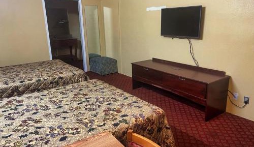 2 Queen Beds Non-Smoking