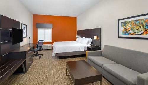 Executive King Suite - Non-Smoking