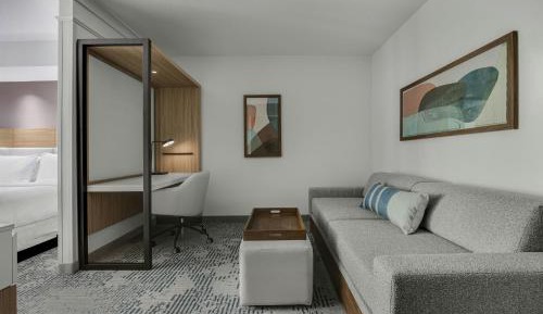 Queen Suite with Two Queen Beds and Trundle Sofa - Hearing Accessible