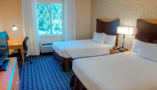 Double Room with Two Double Beds - Hearing Accessible