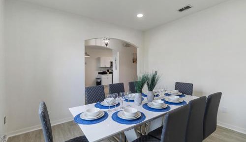 Five-Bedroom Holiday Home