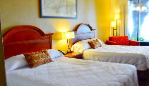 Queen Room with Two Queen Beds - Interior