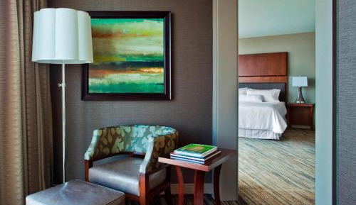Guest room, 2 Queen, City view, High floor