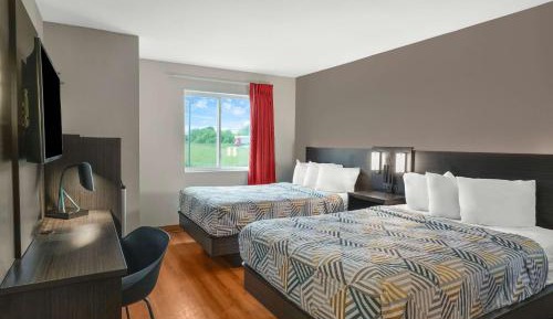 Deluxe Quadruple Room - Non-Smoking