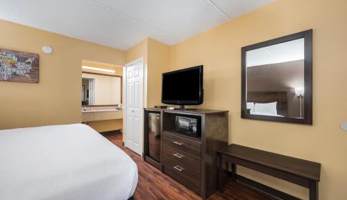 King Room - Non-Smoking