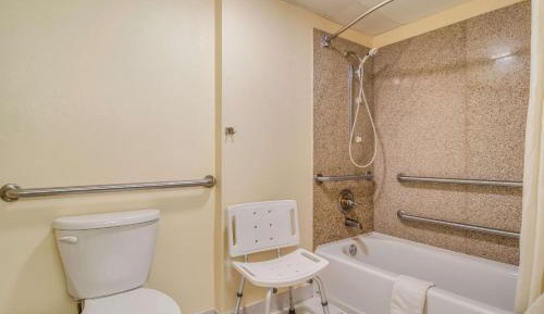 King Room - Accessible/Non-Smoking