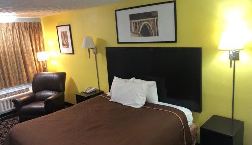 King Room - Non-Smoking