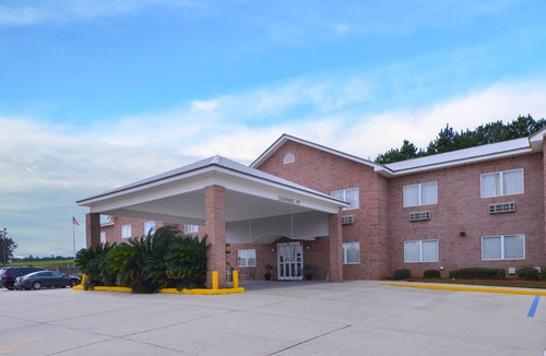 Wiggins Hotel | Americas Best Value Inn Wiggins
