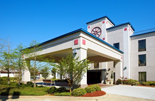 Pearl Hotel | Comfort Inn Pearl