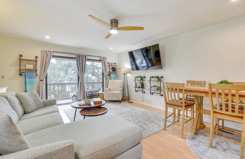 Cassine Village Apartment | 'almond Grove Cottage' w/Patio: Walk to Beach!