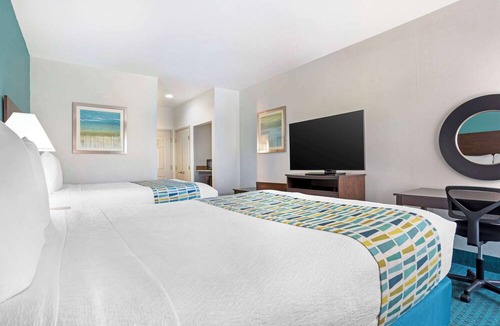 Pine Forest Hotel | Best Western Plus Blue Angel Inn