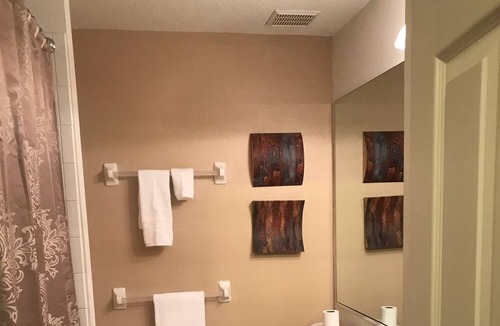Lake Mary House | 2 Bedroom 2.5 Bath Townhouse in the Orlando Area