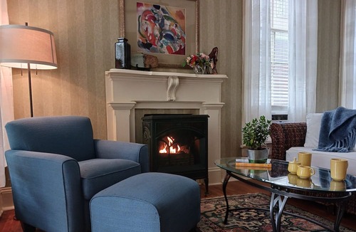 Downtown Little Rock Cottage | Rosemont B&B Cottages