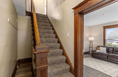 Grand Rapids House | HIstoric 4 BR Near Fulton St
