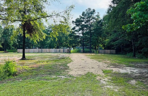 Grady RV Rental | Enjoy the peaceful country scenery and the serenity of being one with nature!