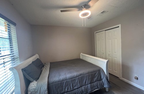 Brent House | Luxury, Centrally Located Family Retreat home!