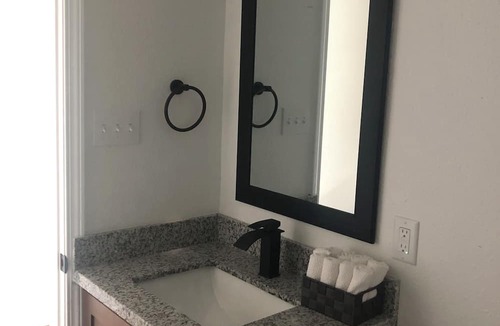 LaPlace House | Newly renovated 3bdrm/2bth townhome located in LaPlace, Louisiana.