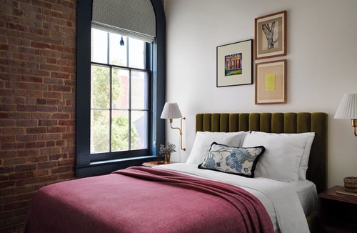 Arts/Warehouse District Apartment | Memoir Warehouse District