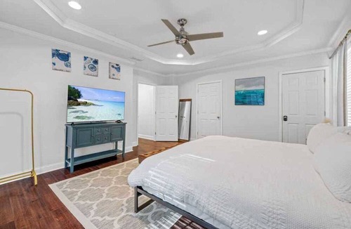 East Lake House | 3B3B/No Steps/Fully Furnished/Fenced Backyard #41976