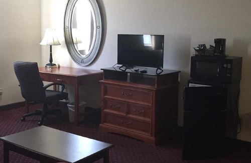 Evart Hotel | Osceola Grand Hotel
