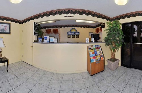 Chipley Hotel | Days Inn by Wyndham Chipley