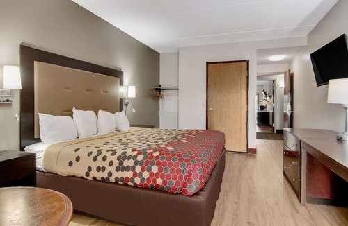 Cadillac Hotel | Econo Lodge Cadillac