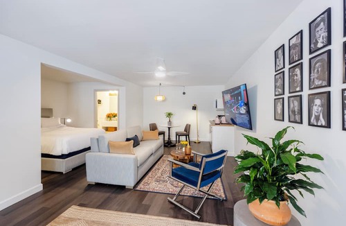 Peachtree City Hotel | All-Movie Hotel