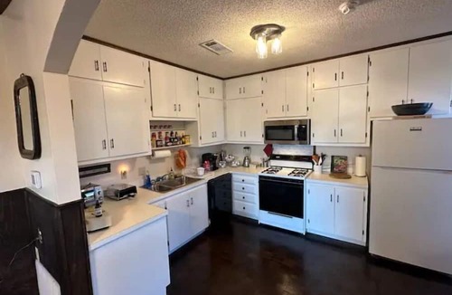 Downtown Historic House | Downtown Historic Getaway