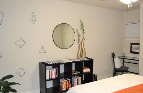 Metairie Condo | SAFE & CENTRALLY LOCATED 3Bed/1.5Ba 9 mins to Hospitals/French Quarter/Superdome
