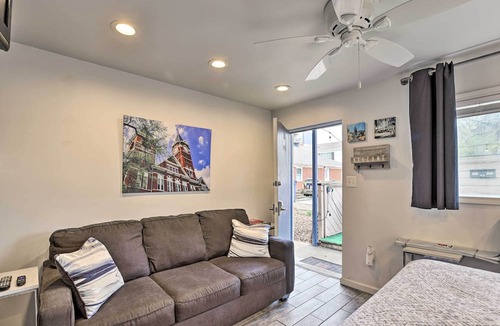 Auburn Apartment | Welcoming Auburn Studio - 1 Block to Campus!