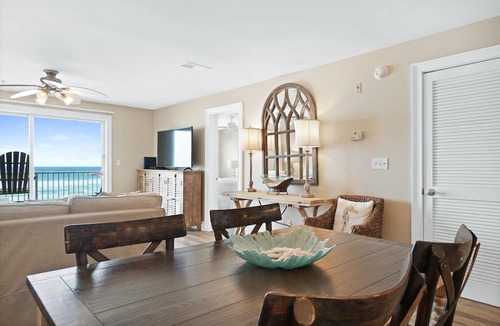 Crystal Beach Condo | Crystal Dunes 205 - Beachfront, Pool, Hot Tub, Destin, Family FAV!