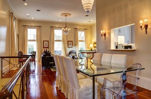 Garden District Condo | Elegant, Luxuriously Furnished Historic Property In The Garden District Sleeps 4