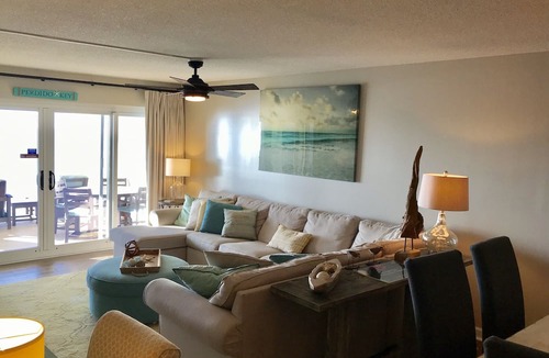 Ono Island Condo | 🏖Beachfront Retreat on Perdido Key. Two Pools, Hot Tub, and Gym🏖