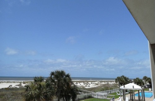Dauphin Island Condo | Inn at Dauphin Island 203 Beautifully Furnished with Great Views!