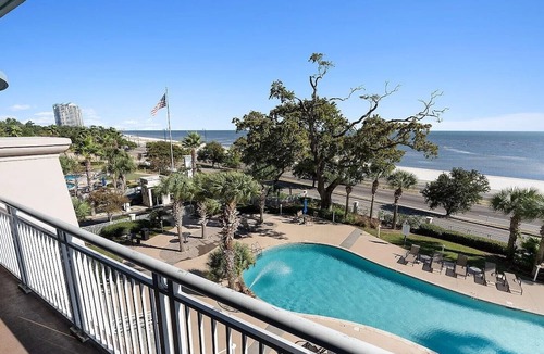 Gulfport Condo | Entire rental unit in Gulfport, Mississippi