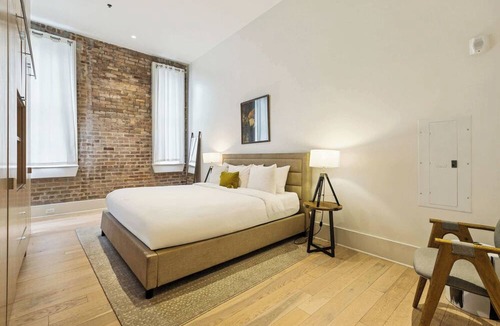 Tulane - Gravier Apartment | Comfortable 1BR Apartment Near CBD | Gated Parking | Gym