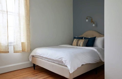 Faubourg Marigny Apartment | Roami at The Mandeville | 3BR w/Balcony